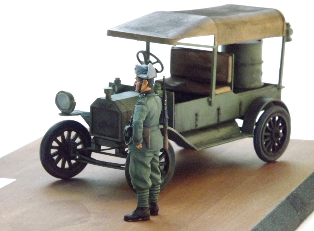 Ford T e Carabiniere 1918