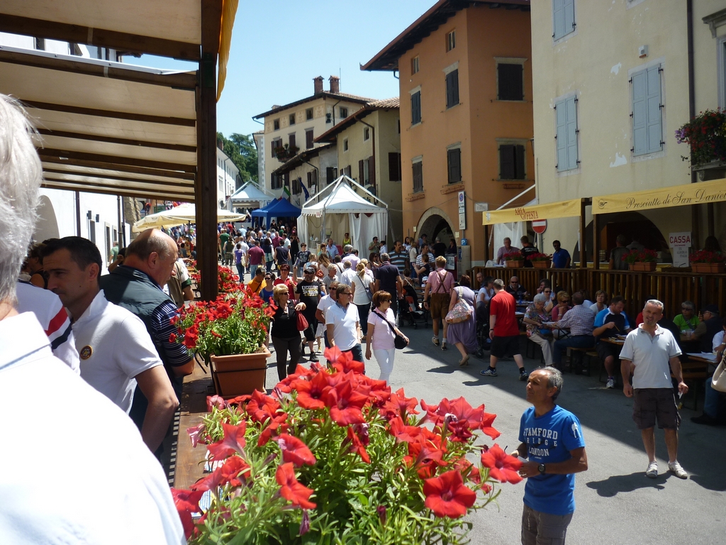 Tra le vie di San Daniele