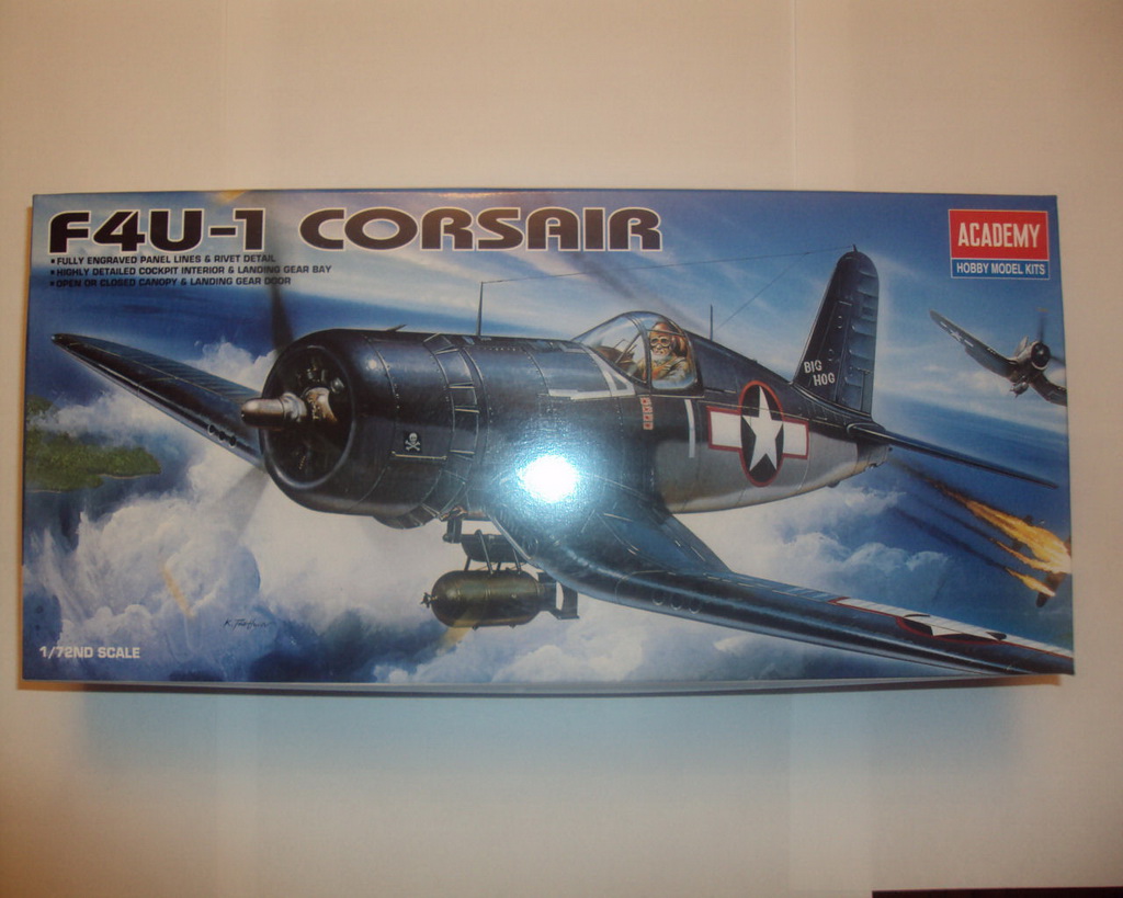 F 4U-1 Box art