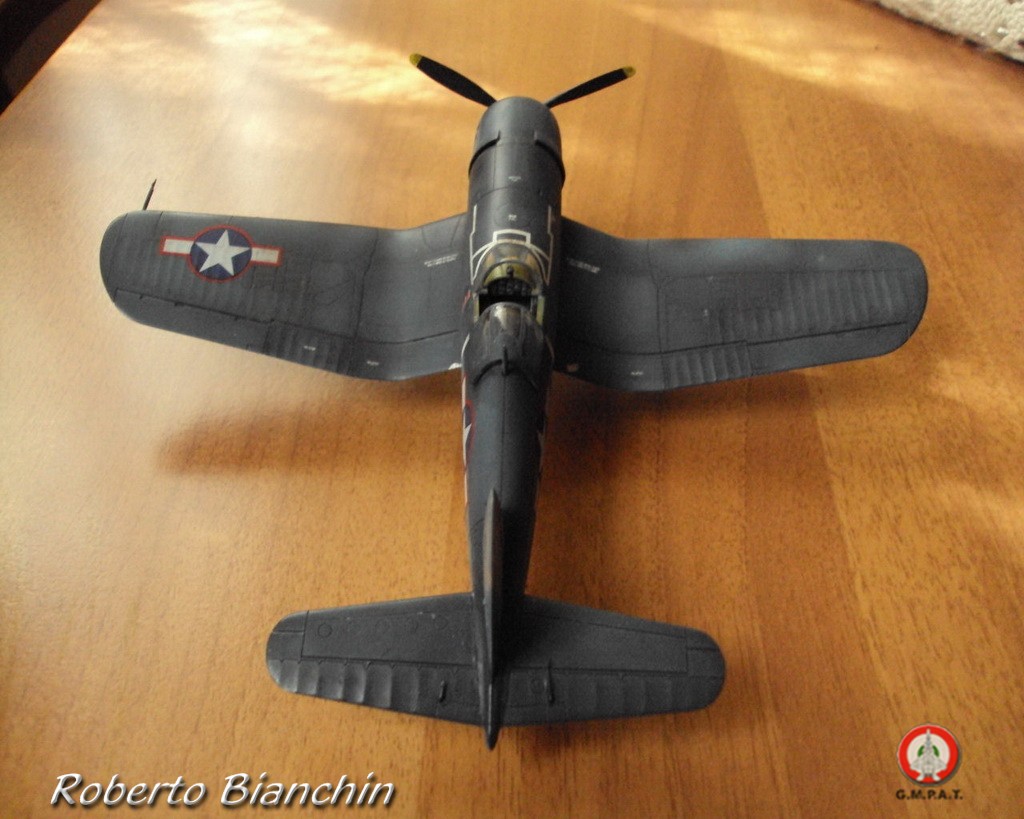 F 4U-1