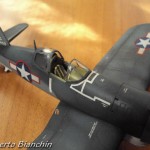 F 4U-1