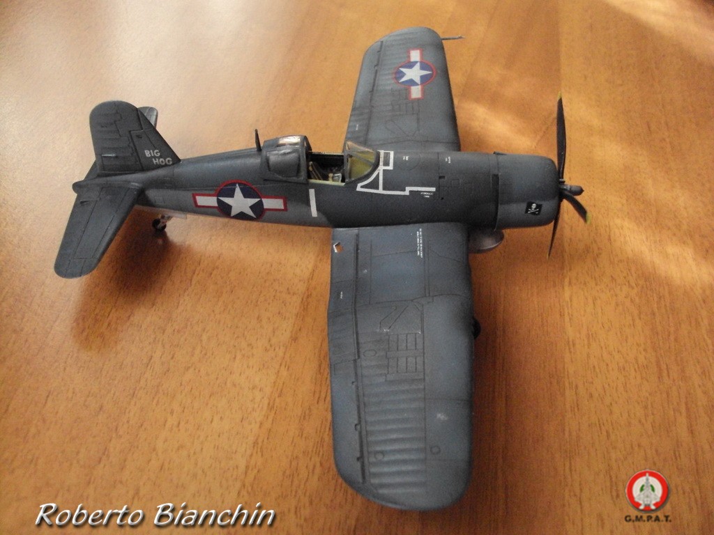 F 4U-1