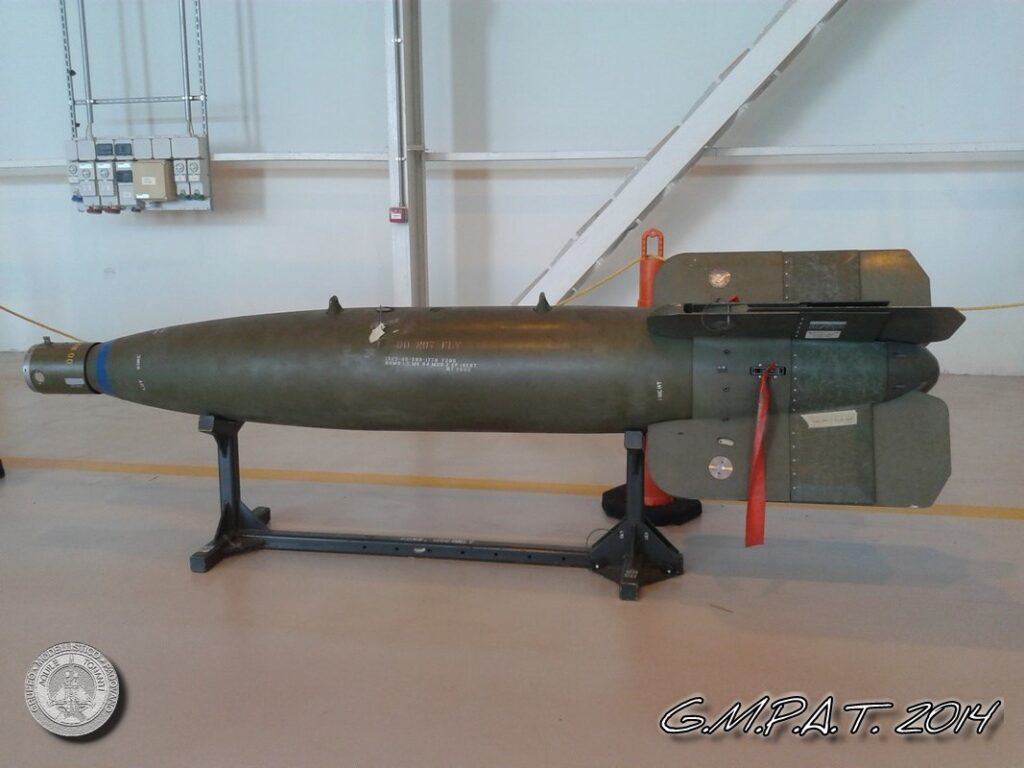 Aviano 13mar14