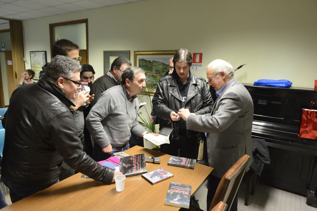 Presentazione libro Guarnieri 21feb14
