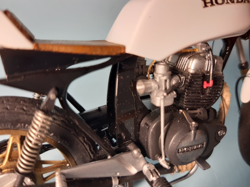 Honda CB 400 N Hawk