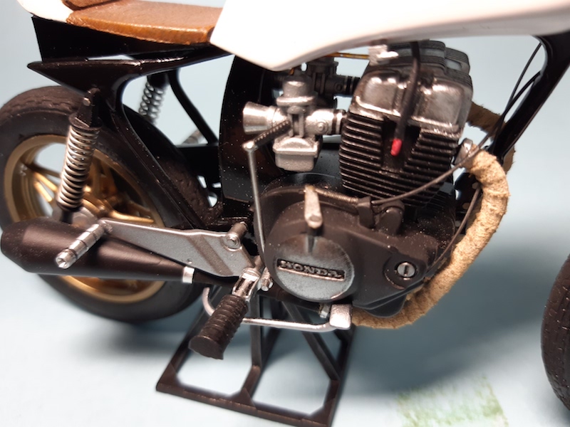 Honda CB 400 N Hawk