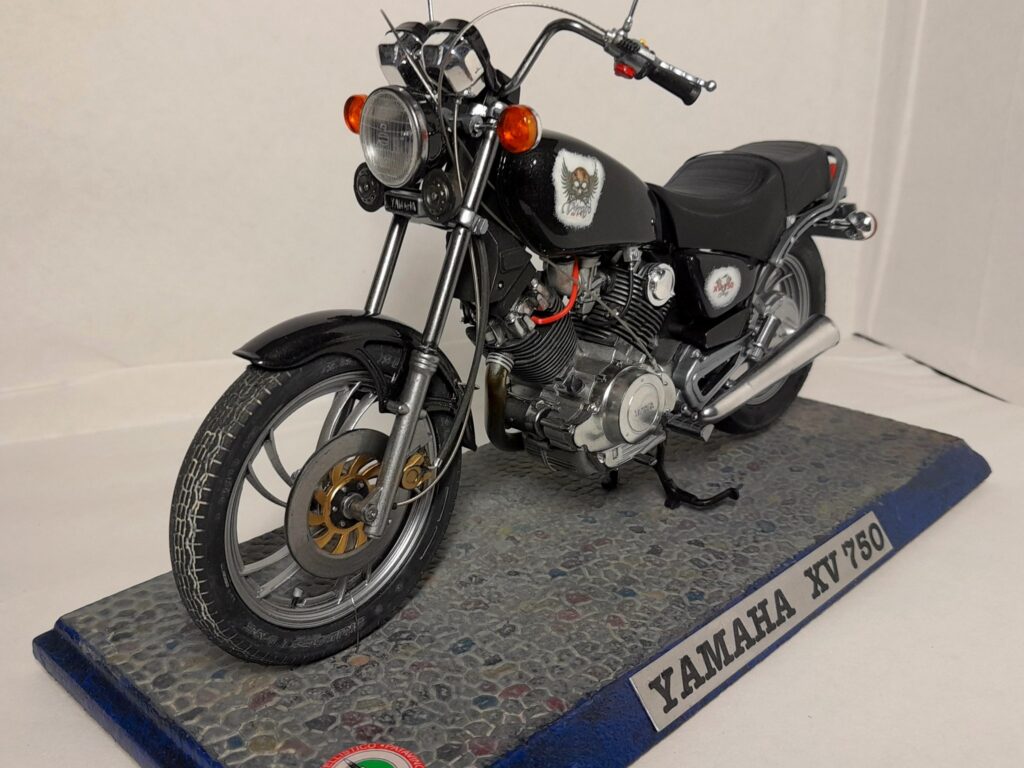 Yamaha XV 750 - Gianni Besenzon